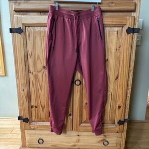 Under Armour Cold Gear Jogger Pants Men's Loose Fit Maroon Size Large